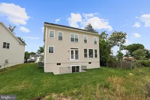 14496 Aurora Dr, Woodbridge, VA 22193 - Photo 51