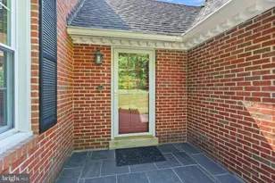 4924 Wood Lilly Ct, Woodbridge, VA 22192 - Photo 9