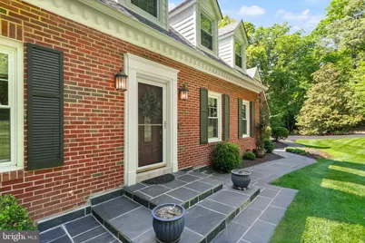 4924 Wood Lilly Court, Woodbridge, VA 22192 - Photo 11