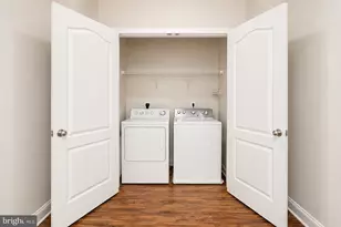 1641 Ladue Ct, Woodbridge, VA 22191 - Photo 9