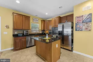 15333 Dillwyn Ct, Woodbridge, VA 22193 - Photo 13