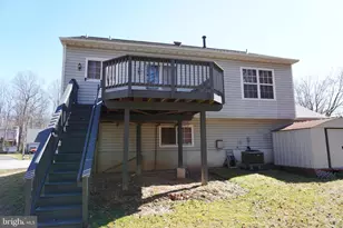 14882 Geranium Ct, Woodbridge, VA 22193 - Photo 9