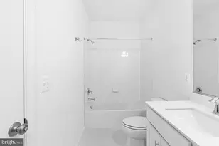 2546 Neabsco Common Pl, Woodbridge, VA 22191 - Photo 17