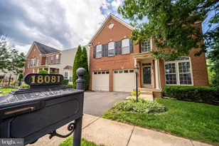 18081 Camdenhurst Dr, Gainesville, VA 20155 - Photo 1
