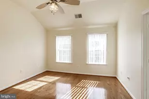 750 Monument Ave, Woodbridge, VA 22191 - Photo 27