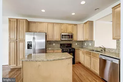 750 Monument Avenue, Woodbridge, VA 22191 - Photo 15