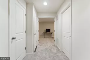 12034 Lake Dorian Dr, Bristow, VA 20136 - Photo 45