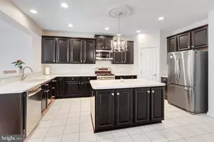 4318 Wisley Turn, Woodbridge, VA 22192 - Photo 11
