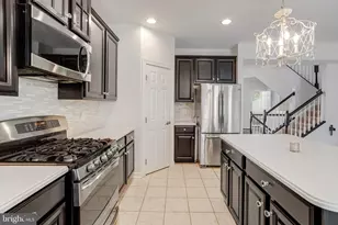 4318 Wisley Turn, Woodbridge, VA 22192 - Photo 13