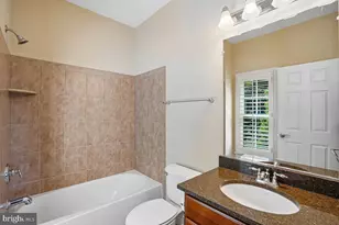8287 Arrow Leaf Turn, Gainesville, VA 20155 - Photo 39