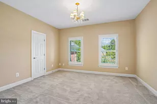 8287 Arrow Leaf Turn, Gainesville, VA 20155 - Photo 37