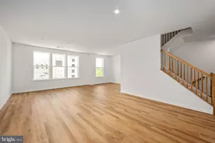 2534 Neabsco Common Pl, Woodbridge, VA 22191 - Photo 23