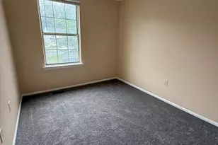 12224 Allspice Ct, Woodbridge, VA 22192 - Photo 11