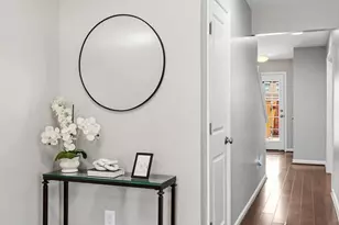 7825 Crescent Park Dr, Gainesville, VA 20155 - Photo 41