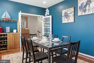 7825 Crescent Park Dr, Gainesville, VA 20155 - Photo 5