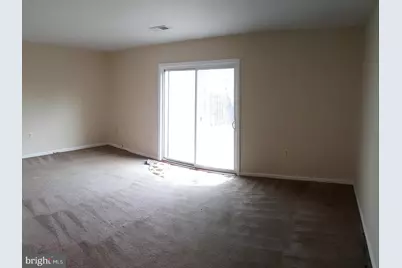 8091 Community Drive, Manassas, VA 20109 - Photo 5