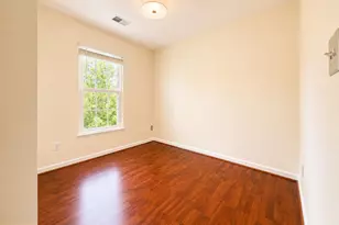 8268 Vermont Pl, Manassas, VA 20111 - Photo 17