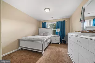 14923 Spriggs Tree Ln, Woodbridge, VA 22193 - Photo 23