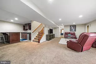14923 Spriggs Tree Ln, Woodbridge, VA 22193 - Photo 37