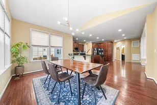 14923 Spriggs Tree Ln, Woodbridge, VA 22193 - Photo 17