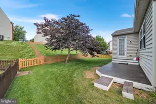 14923 Spriggs Tree Ln, Woodbridge, VA 22193 - Photo 45