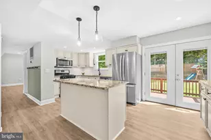 6109 Plainville Ln, Woodbridge, VA 22193 - Photo 15