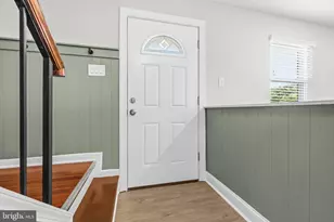 6109 Plainville Ln, Woodbridge, VA 22193 - Photo 7