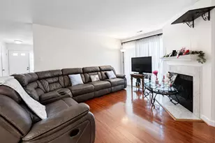 10521 Stonington Ln, Manassas, VA 20109 - Photo 5