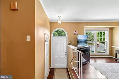 5157 Havering Way, Woodbridge, VA 22193 - Photo 9