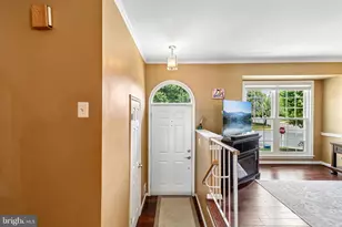 5157 Havering Way, Woodbridge, VA 22193 - Photo 9