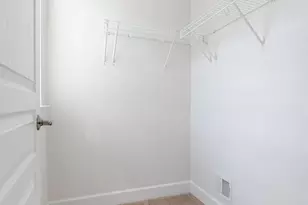 5829 Amanda Rose Ln, Woodbridge, VA 22193 - Photo 29
