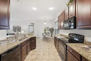 16311 Catenary Dr, Woodbridge, VA 22191 - Photo 11