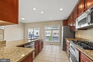 14873 Potomac Branch Dr, Woodbridge, VA 22191 - Photo 27