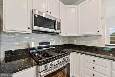 9556 Ballagan Court, Bristow, VA 20136 - Photo 7