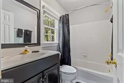 15006 Ransom Oaks Court, Gainesville, VA 20155 - Photo 19