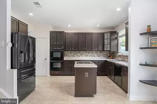 3722 Katie Pl, Triangle, VA 22172 - Photo 9