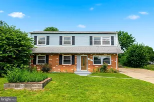 12902 Ketterman Dr, Woodbridge, VA 22193 - Photo 3
