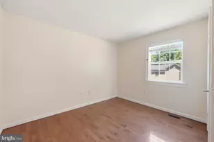 5388 Shamus Ct, Woodbridge, VA 22193 - Photo 11