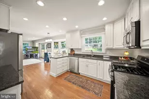 8190 Lone Oak Ct, Manassas, VA 20111 - Photo 13