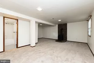 5308 Macwood Dr, Woodbridge, VA 22193 - Photo 17