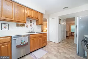 4865 Saltwater Dr, Dumfries, VA 22025 - Photo 19