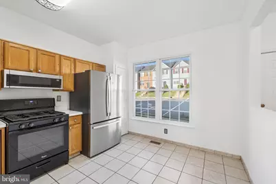 15721 Lansdale Place, Dumfries, VA 22025 - Photo 9