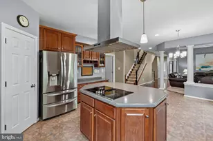 5680 Caribbean Ct, Haymarket, VA 20169 - Photo 11