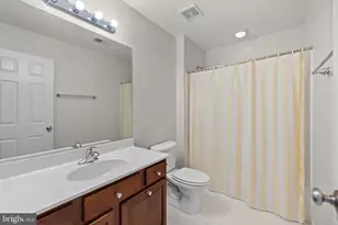 5680 Caribbean Ct, Haymarket, VA 20169 - Photo 41