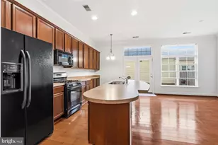 9227 Ribbon Falls Loop, Bristow, VA 20136 - Photo 17
