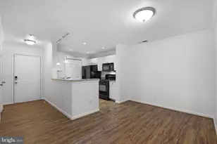 14162 Cuddy Loop, Woodbridge, VA 22193 - Photo 11