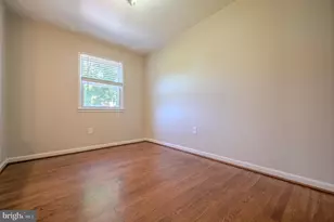 3391 Benbow Ct, Woodbridge, VA 22193 - Photo 9