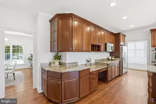 14454 Broadwinged Dr, Gainesville, VA 20155 - Photo 19