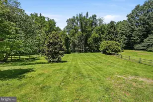 4556 Lawnvale Dr, Gainesville, VA 20155 - Photo 35