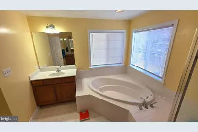 8674 Night Watch Court, Bristow, VA 20136 - Photo 27
